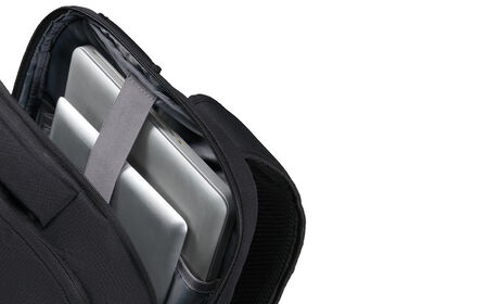 Laptop compartment 17.3"