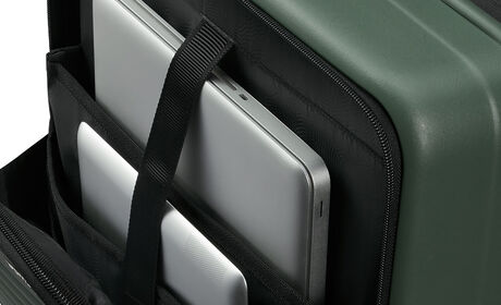 Compartimento frontal easy access