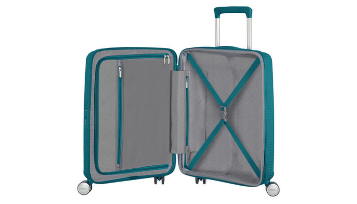 Interior organisation with extra zipped apron pocket 