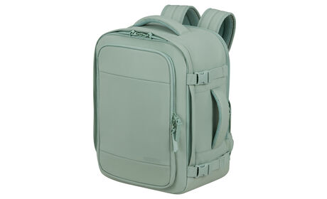 Política de equipaje de mano gratuito a bordo de Ryanair y Wizz Air