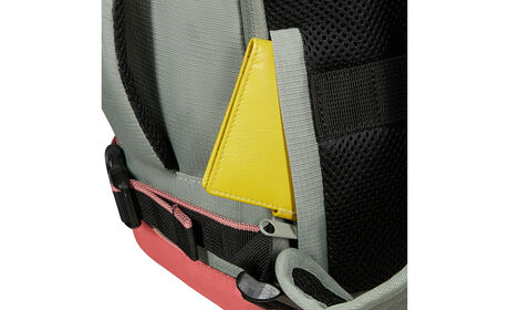 Compartimento trasero secreto