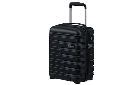 Política de equipaje de mano gratuito a bordo de Ryanair y Wizz Air