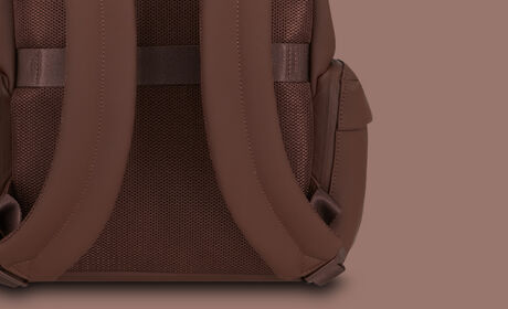 Side pockets