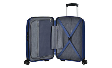 Interior organisation with extra zipped apron pocket