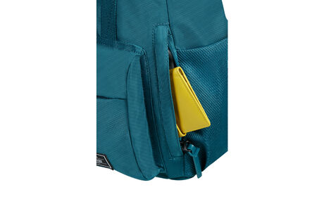 Side pocket