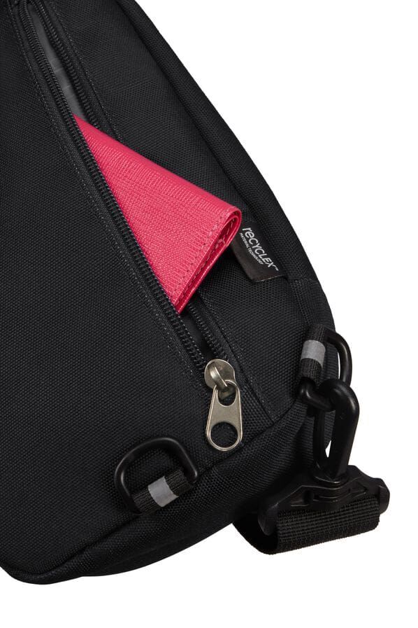 American Tourister Brightup Sling Bag Zip  Negro