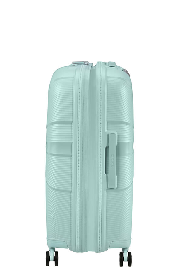 American Tourister StarVibe Spinner Expandable TSA 67cm  Metallic Surf Blue American Tourister StarVibe Spinner Expandable TSA 67cm  Metallic Surf Blue