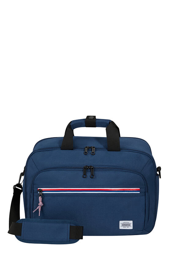American Tourister UpBeat 3-Way Boarding Bag  Navy American Tourister UpBeat 3-Way Boarding Bag  Navy