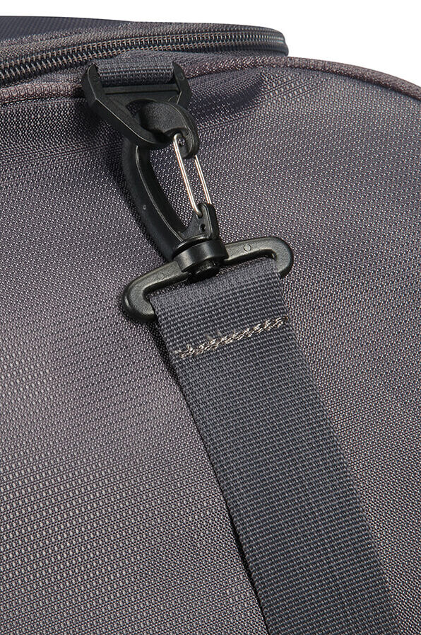 American Tourister Urban Groove Sportive Duffle Bag  Grey American Tourister Urban Groove Sportive Duffle Bag  Grey
