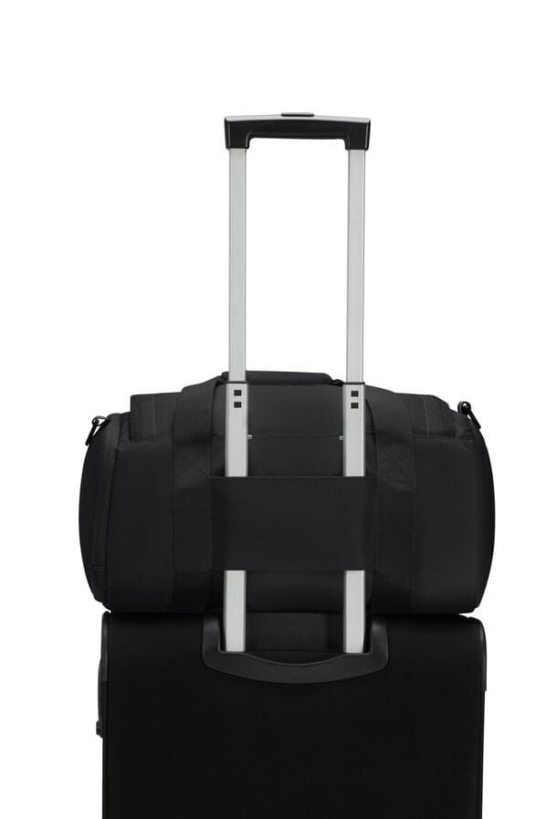 American Tourister Brightup Cabin Duffle Zip  Negro