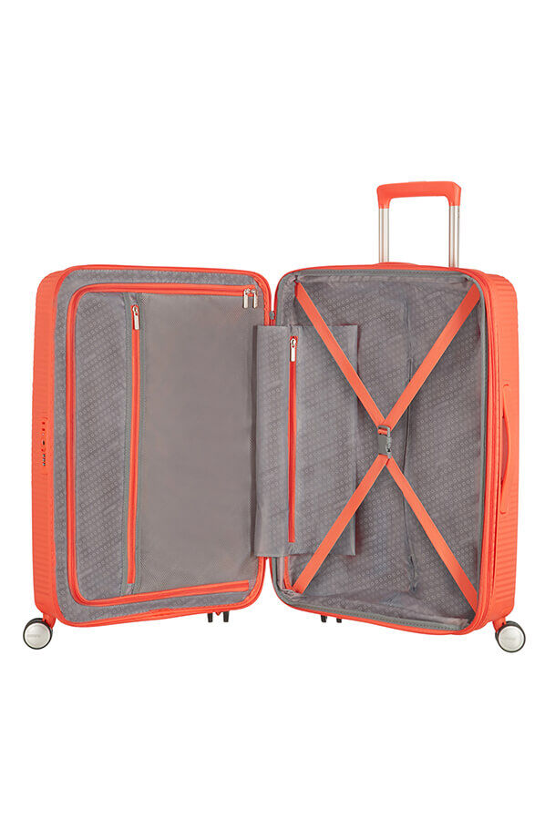 SoundBox Medium Check-in | American Tourister Soundbox Spinner 67cm  Spicy Peach