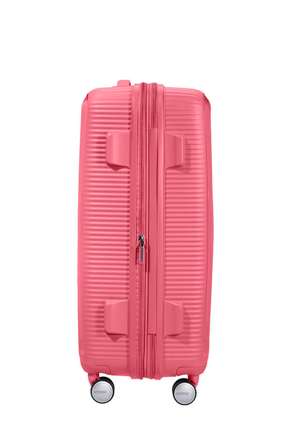 American Tourister Soundbox Spinner Expandable 67cm  Sun Kissed Coral American Tourister Soundbox Spinner Expandable 67cm  Sun Kissed Coral