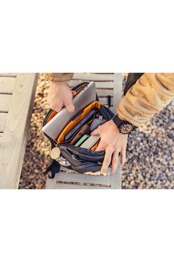 Gregory Everyday Adventure RHUNE 22  Carbon Black