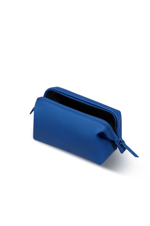 Lipault Lost In Berlin Toiletry Kit 2.0 S  Blue Me Away Lipault Lost In Berlin Toiletry Kit 2.0 S  Blue Me Away