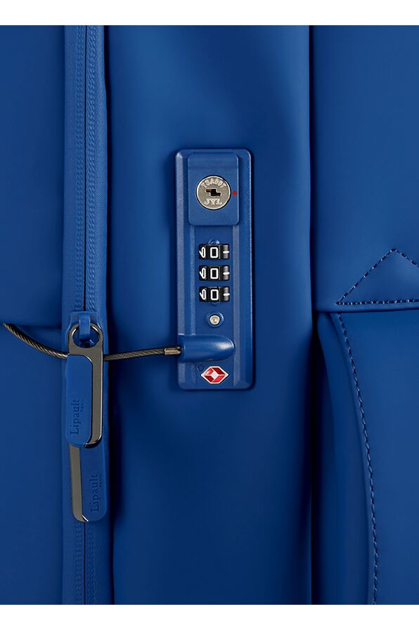 Lipault Lost In Berlin Cabin 2.0 55cm  Blue Me Away Lipault Lost In Berlin Cabin 2.0 55cm  Blue Me Away