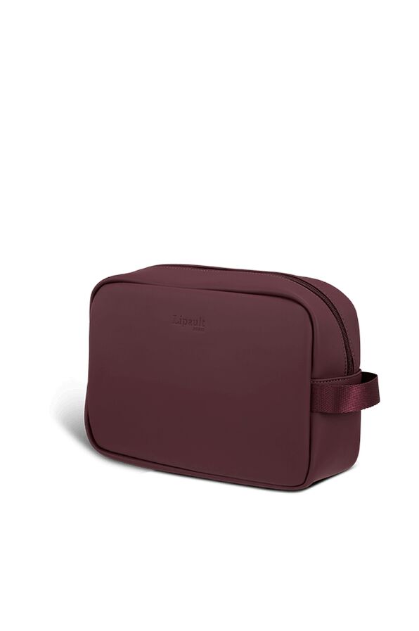 Lipault Lost In Berlin Toiletry Bag  Bordeaux Lipault Lost In Berlin Toiletry Bag  Bordeaux
