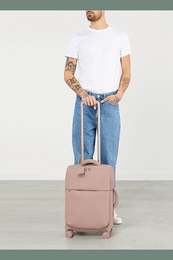 Lipault Lost In Berlin Cabin 2.0 55cm  Rose Quartz Lipault Lost In Berlin Cabin 2.0 55cm  Rose Quartz