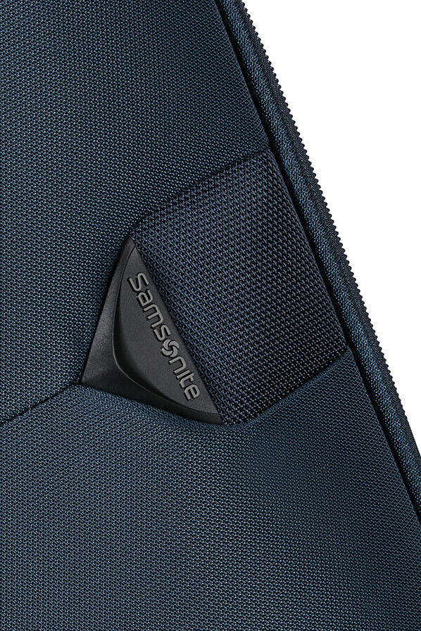 Samsonite Urbify Toilet Kit  Navy Blue Samsonite Urbify Toilet Kit  Navy Blue