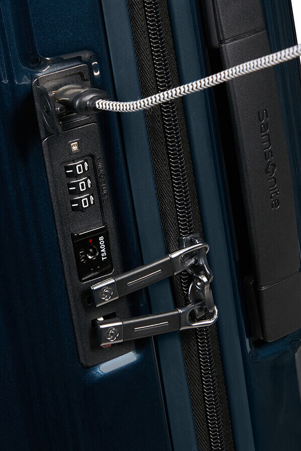 Samsonite Nuon Spinner Expandable 55cm  Metallic Dark Blue Samsonite Nuon Spinner Expandable 55cm  Metallic Dark Blue
