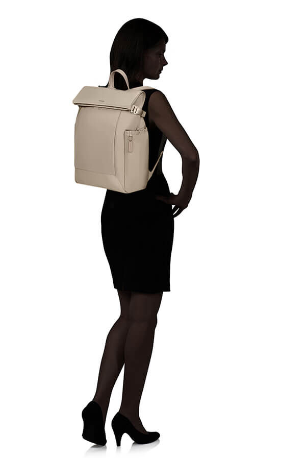 Essentis Mochila 15.6"