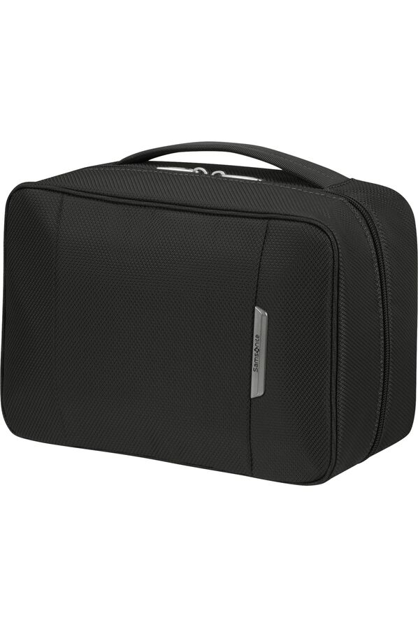 Samsonite Respark Toilet Kit Weekender  Ozone Black Samsonite Respark Toilet Kit Weekender  Ozone Black