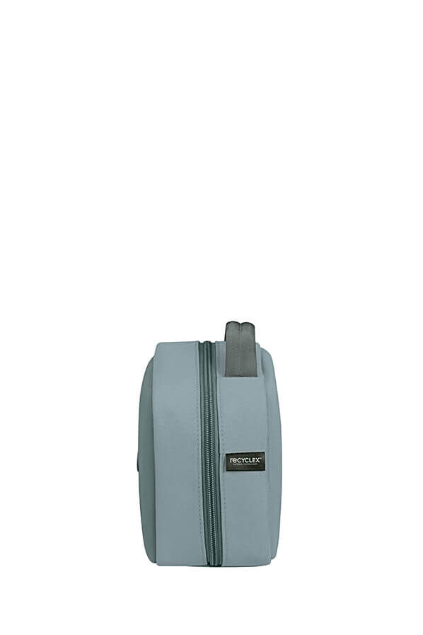 Samsonite Stackd Toilet Kit Weekender  Forest Samsonite Stackd Toilet Kit Weekender  Forest
