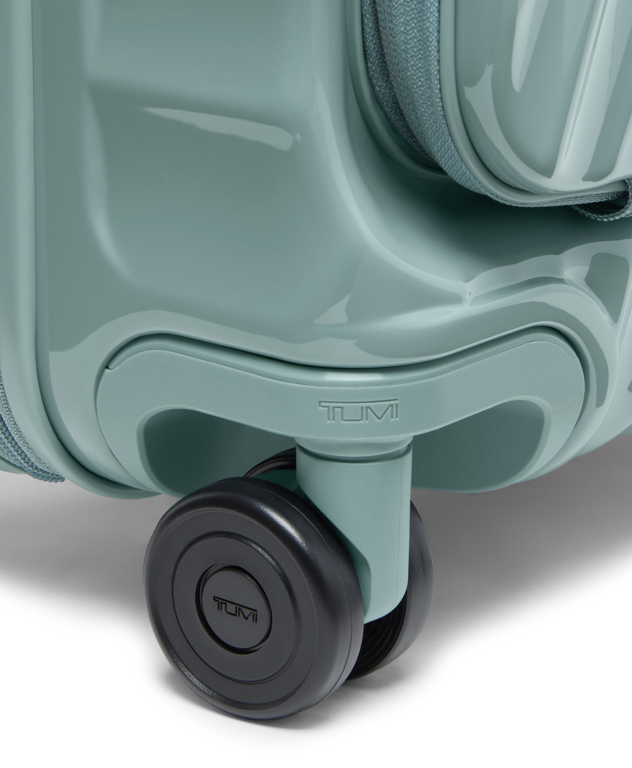 19 Degree Front Access Spinner Expandable (4 wheels)