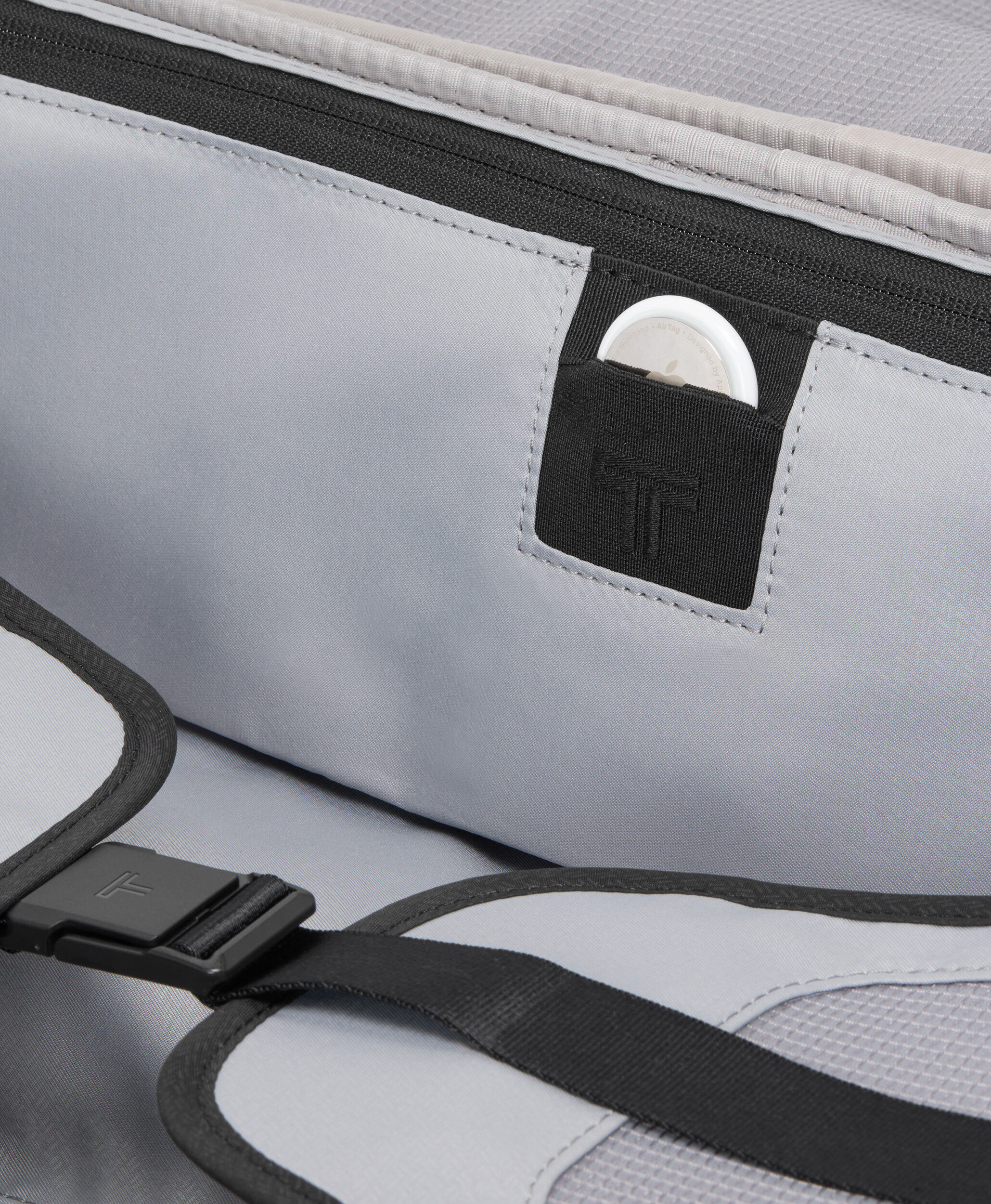 Alpha Maleta Spinner Expansible (4 ruedas)