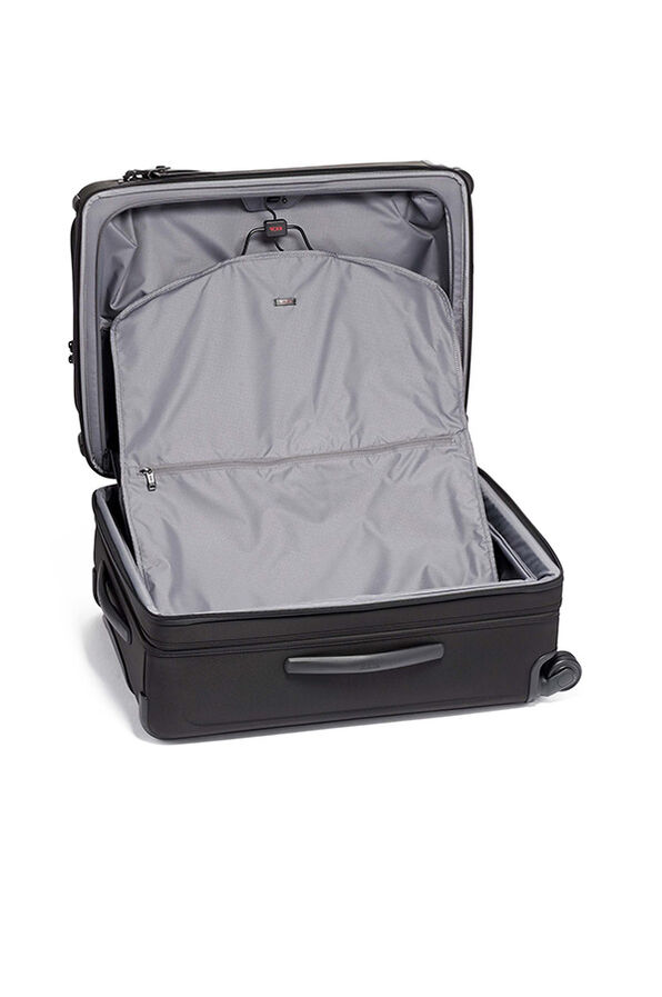 TUMI Alpha 3 ST EXP 4 WHL P/C Black TUMI Alpha 3 ST EXP 4 WHL P/C Black