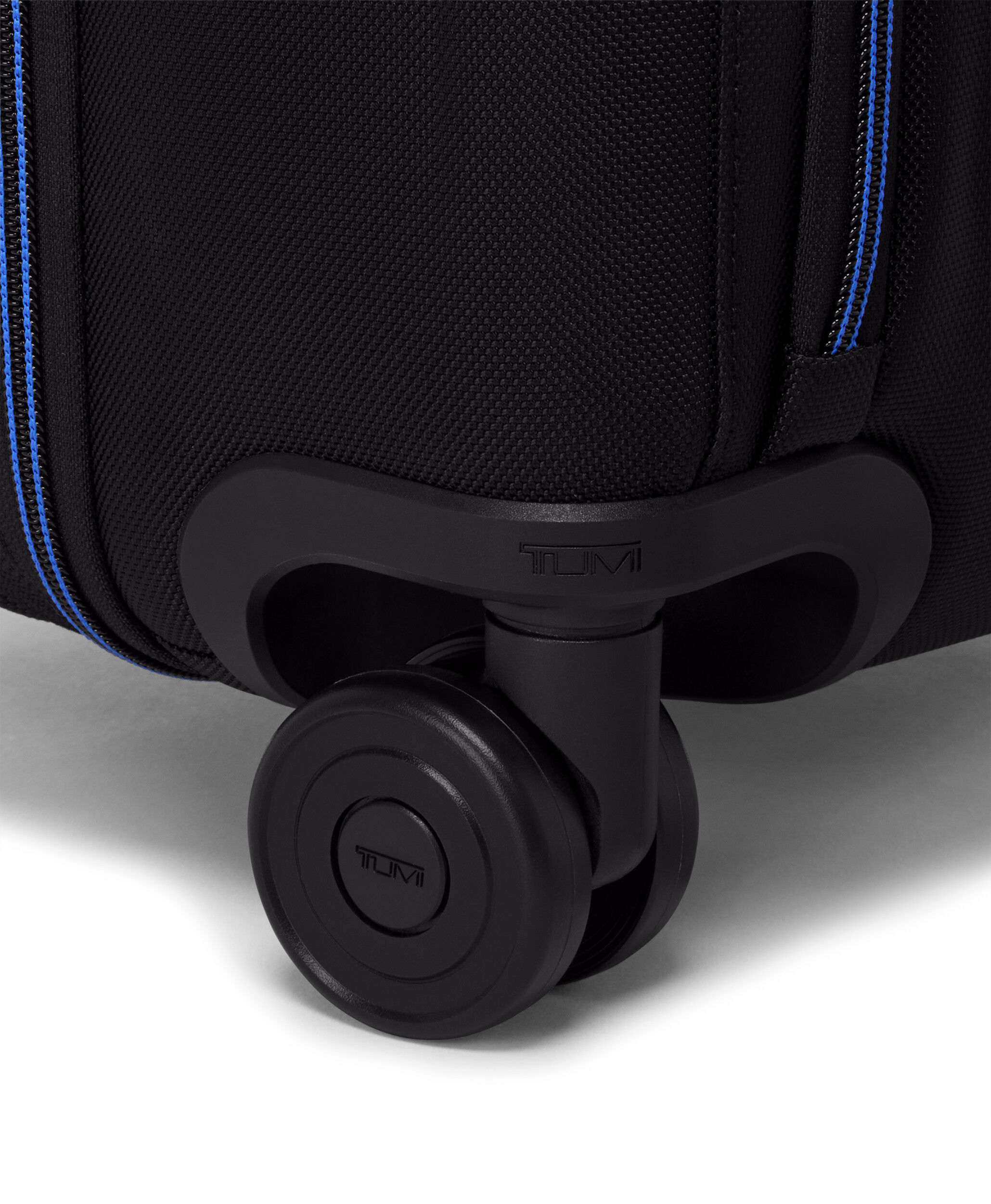 TUMI Equipaje expandible Medium Dual Access 66 cm